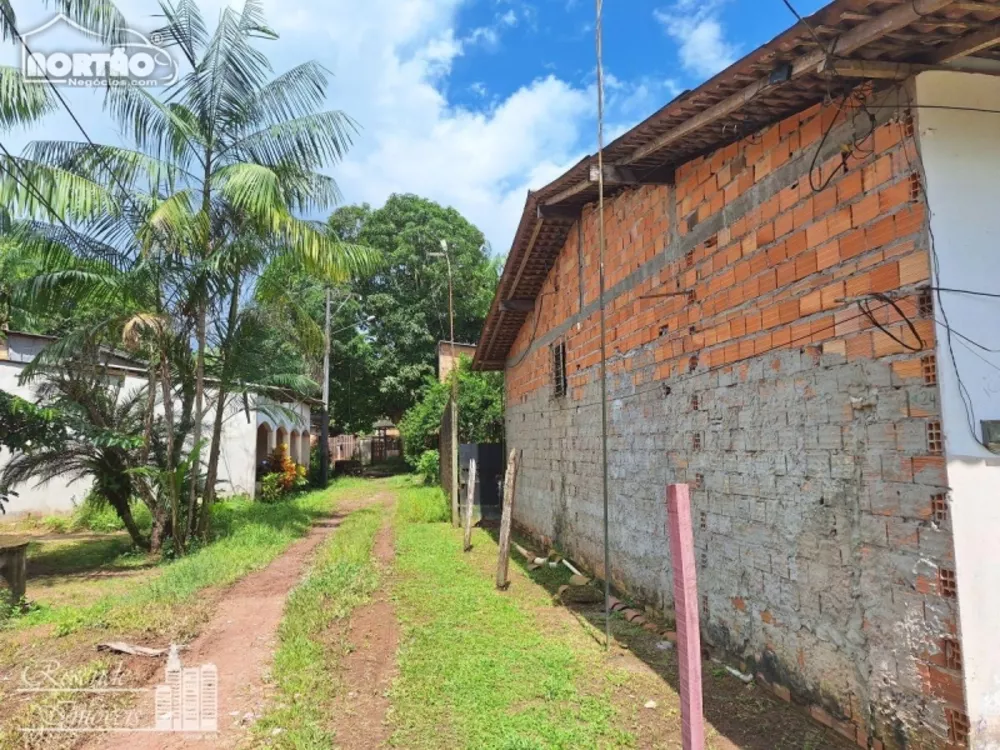 Casa à venda com 3 quartos, 50m² - Foto 3