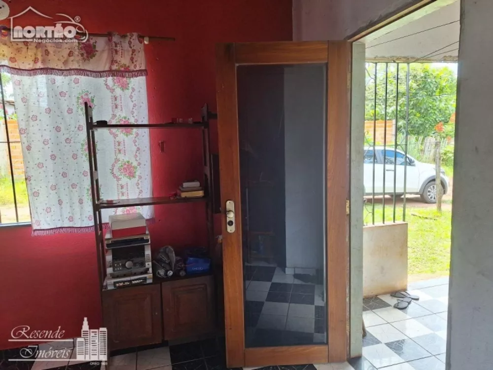 Casa à venda com 3 quartos, 50m² - Foto 4