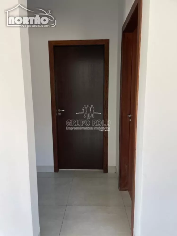 Casa à venda com 3 quartos, 85m² - Foto 2