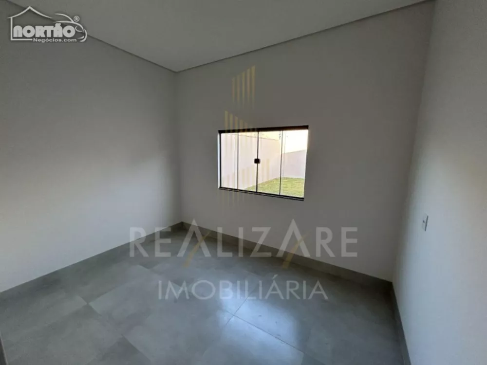 Casa à venda com 3 quartos, 60m² - Foto 8