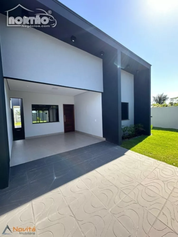 Casa à venda com 3 quartos, 124m² - Foto 2