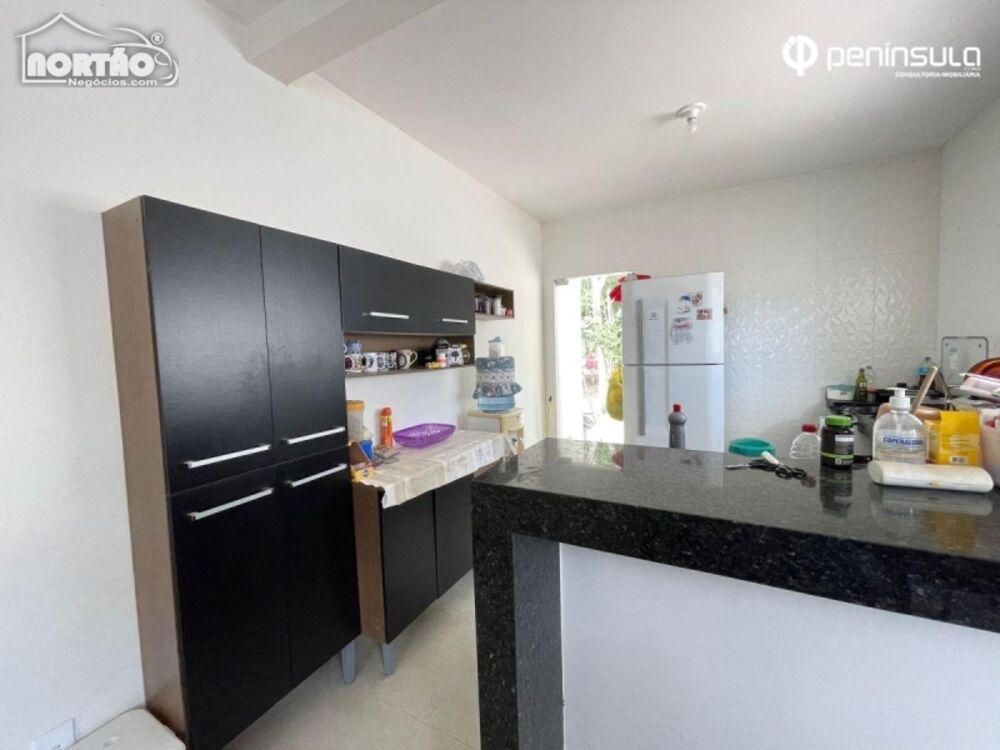 Casa à venda com 4 quartos, 98m² - Foto 6