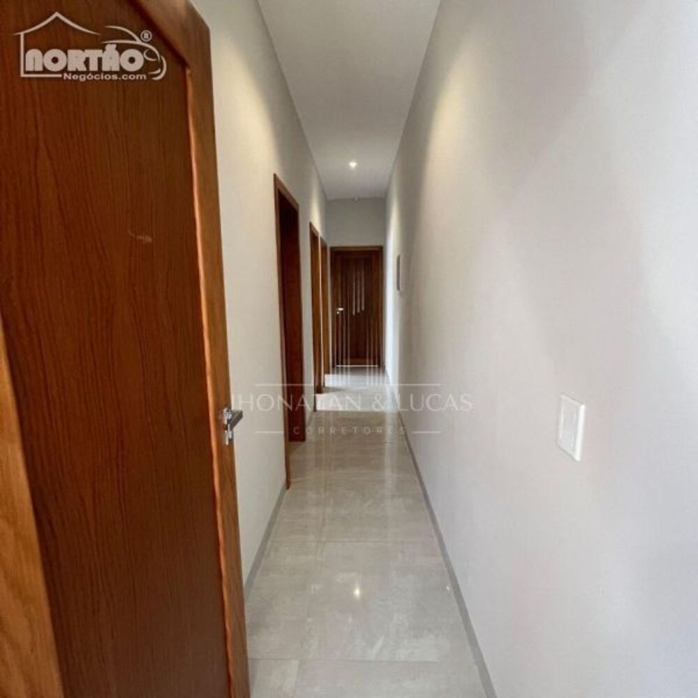 Casa à venda com 4 quartos, 108m² - Foto 7