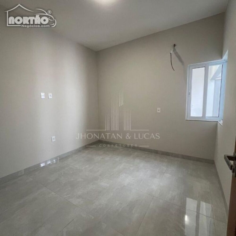 Casa à venda com 4 quartos, 108m² - Foto 10