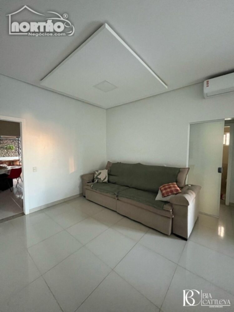 Casa, 3 quartos, 222 m² - Foto 3