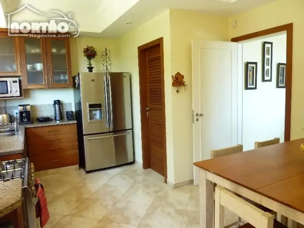 Casa, 5 quartos, 348 m² - Foto 6