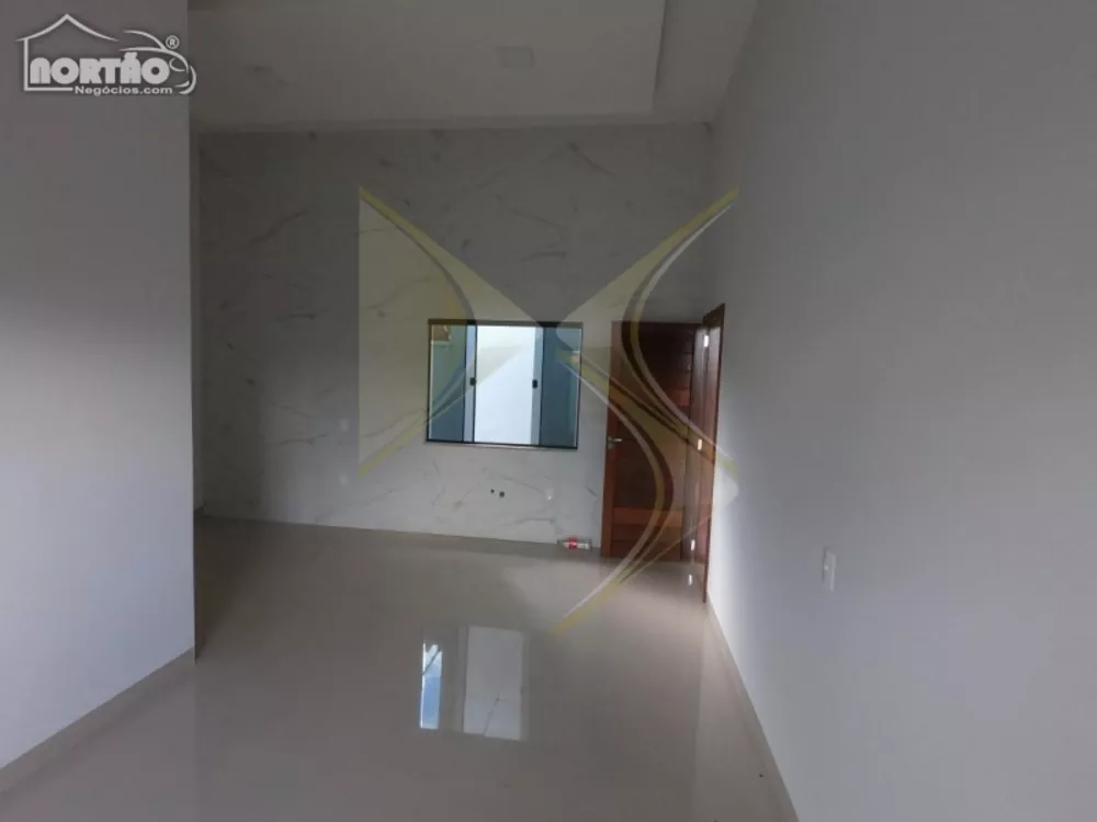 Casa à venda com 3 quartos, 110m² - Foto 8