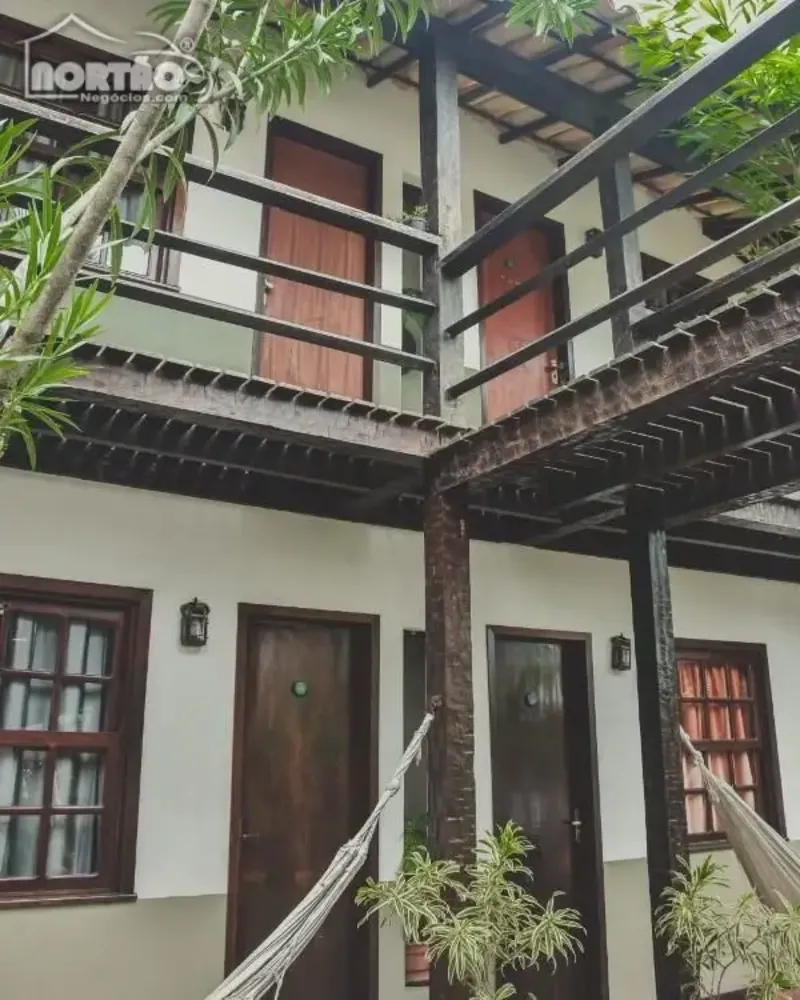 Casa, 13 quartos, 409 m² - Foto 1