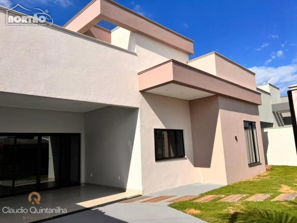 Casa à venda com 3 quartos, 120m² - Foto 2