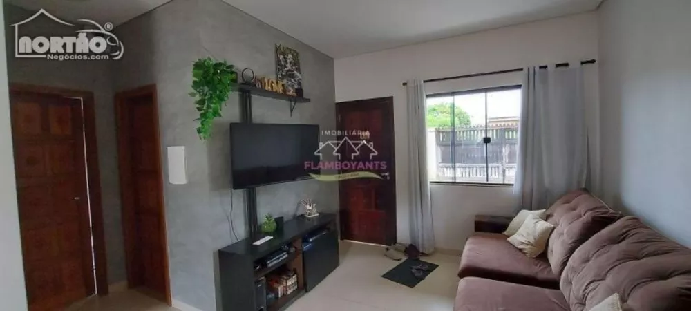 Casa, 3 quartos, 66 m² - Foto 2