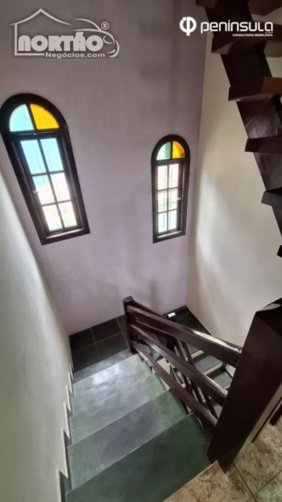Casa, 5 quartos, 300 m² - Foto 10