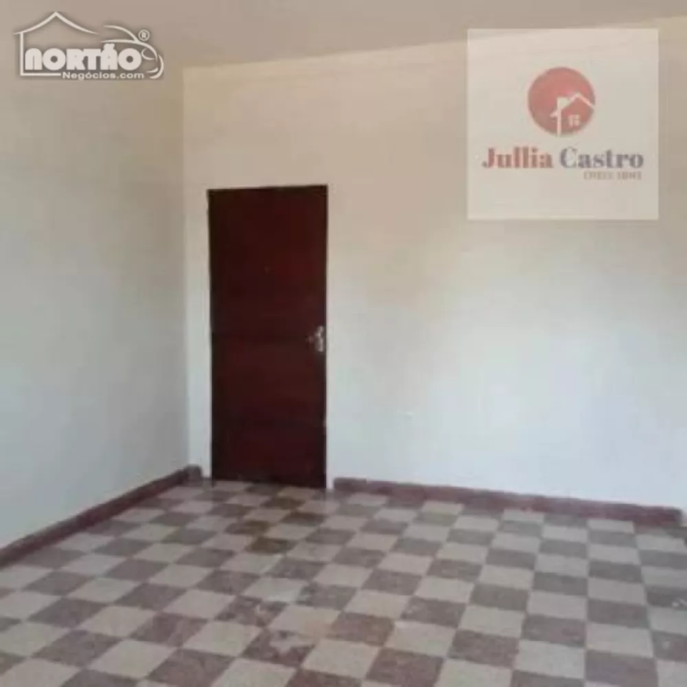 Casa à venda com 4 quartos, 104m² - Foto 3