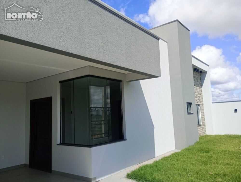 Casa, 3 quartos, 201 m² - Foto 1