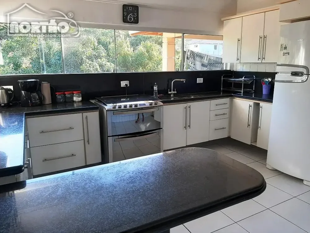 Casa, 7 quartos, 347 m² - Foto 5
