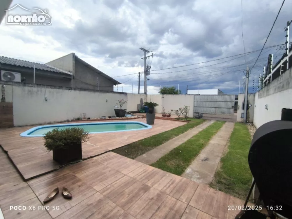 Casa, 4 quartos, 175 m² - Foto 1