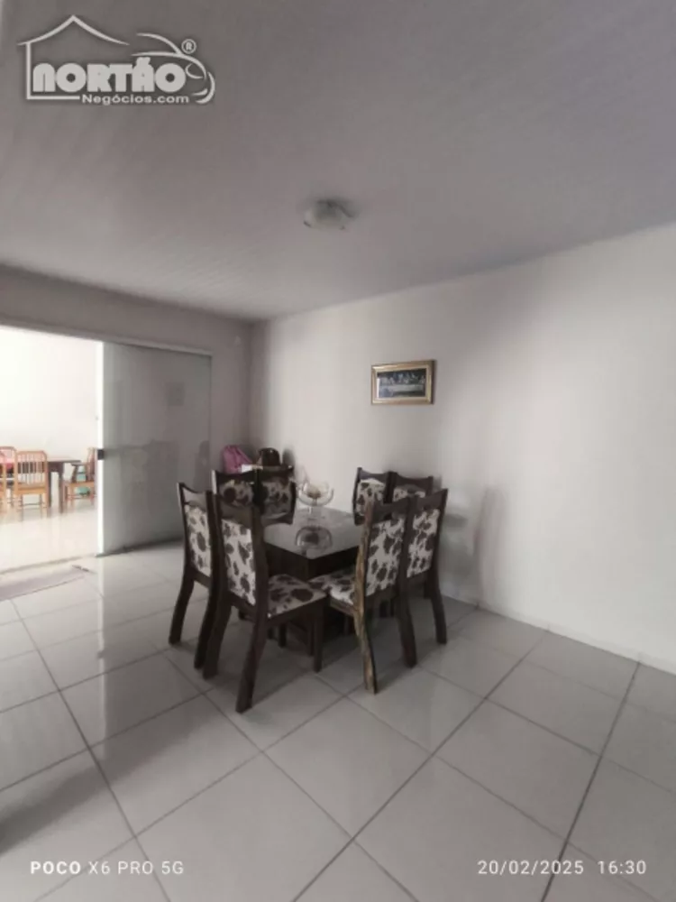 Casa, 4 quartos, 175 m² - Foto 9