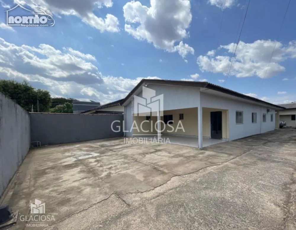 Casa, 2 quartos, 128 m² - Foto 2