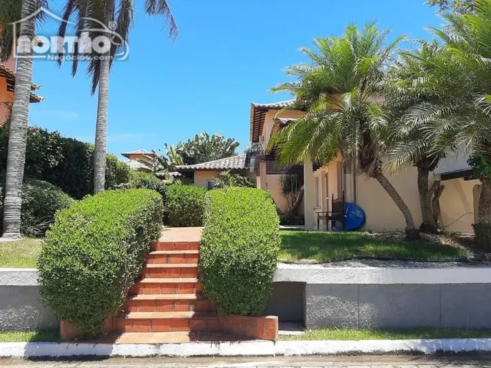 Casa, 5 quartos, 250 m² - Foto 1