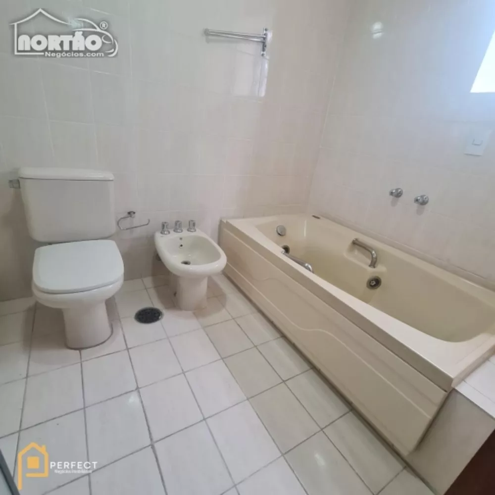 Casa à venda com 4 quartos, 178m² - Foto 10