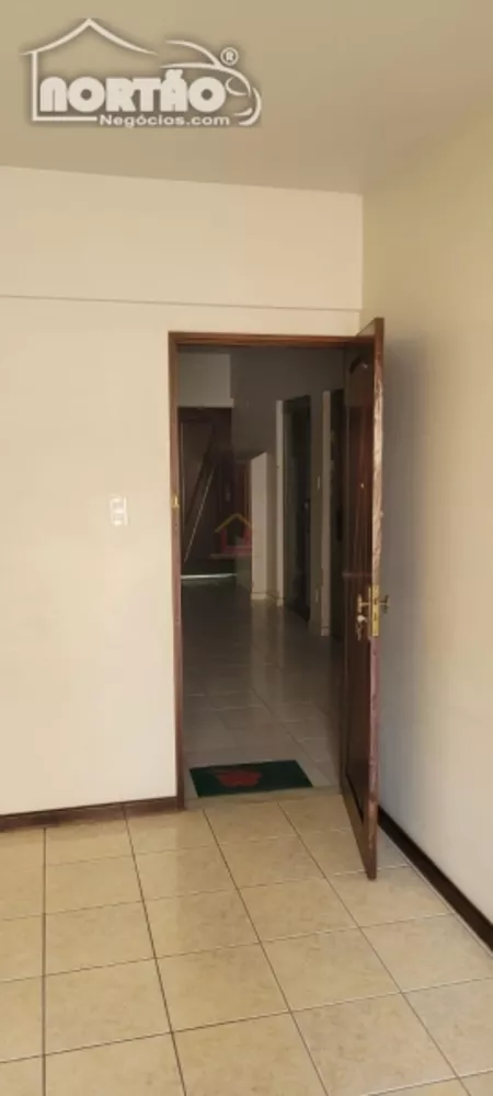 Casa à venda com 3 quartos, 66m² - Foto 6