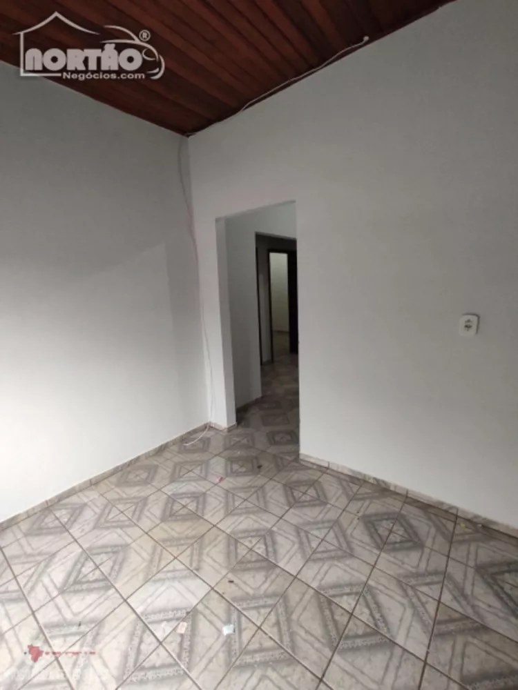 Casa à venda com 4 quartos - Foto 4