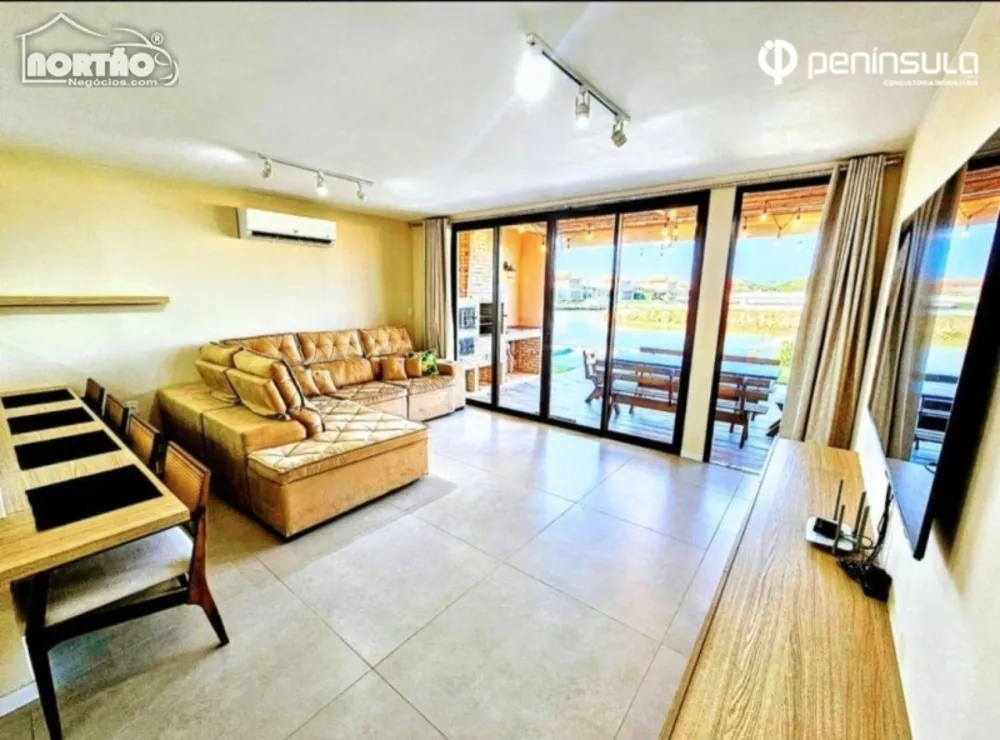 Casa, 6 quartos, 242 m² - Foto 4