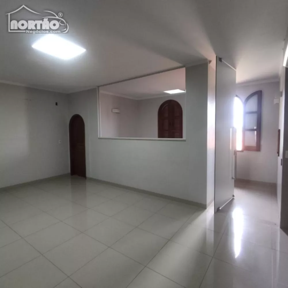 Casa à venda com 9 quartos, 610m² - Foto 3