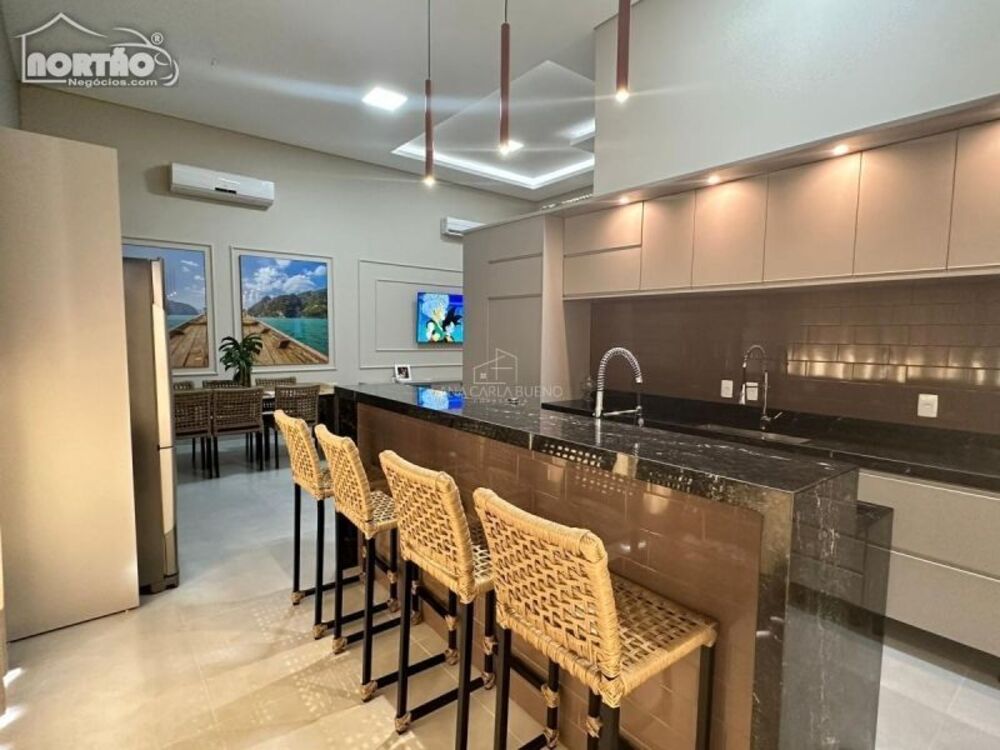Casa à venda com 1 quarto, 163m² - Foto 6