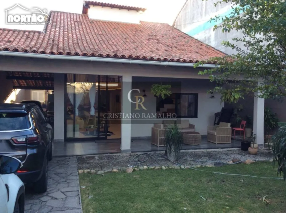 Casa, 5 quartos, 120 m² - Foto 2