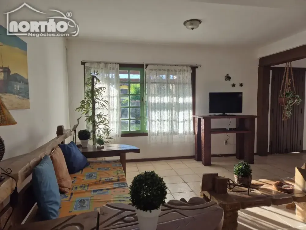 Casa, 4 quartos, 360 m² - Foto 9