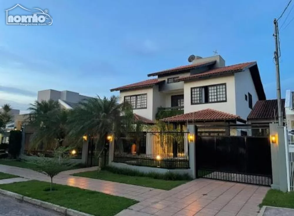 Casa à venda com 4 quartos, 413m² - Foto 4