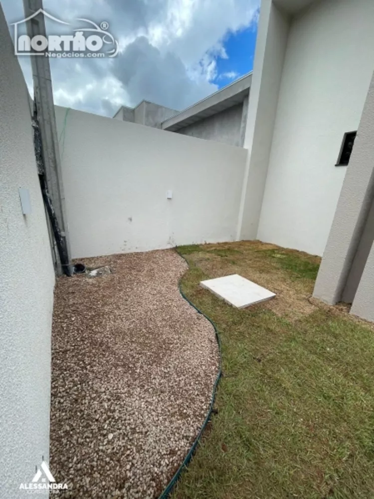 Casa à venda com 3 quartos, 90m² - Foto 3