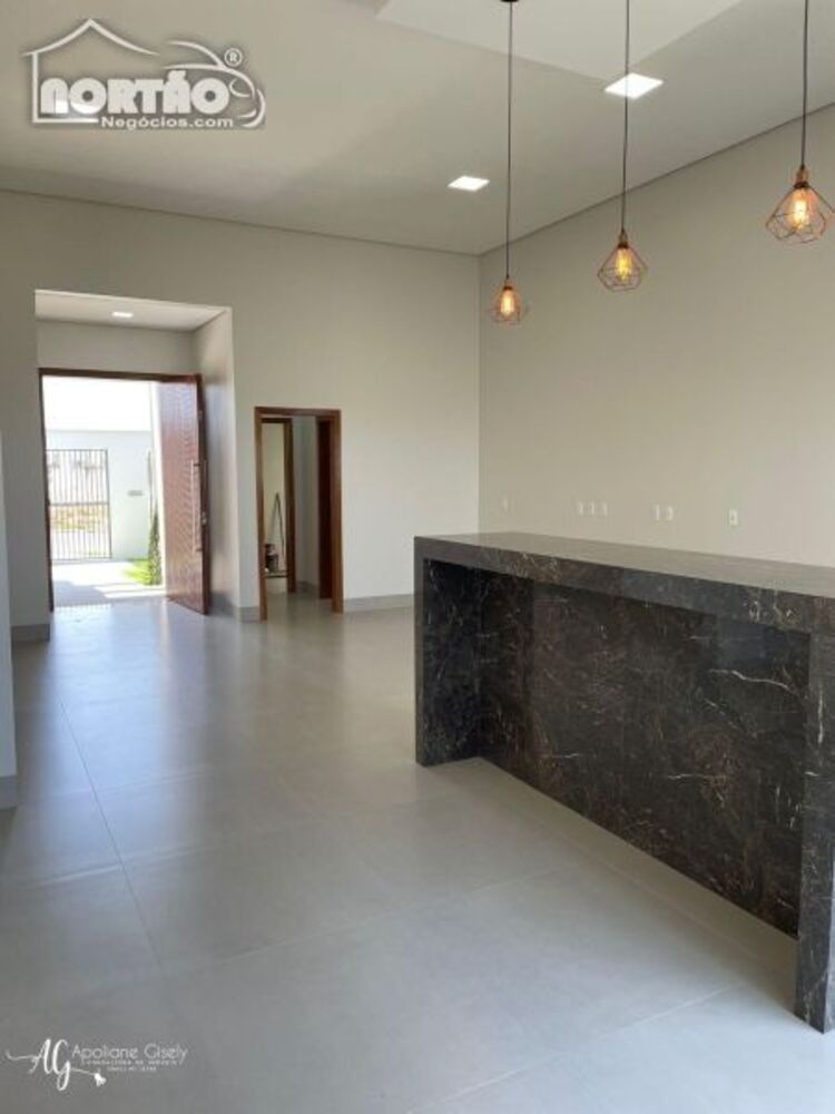 Casa à venda com 1 quarto, 200m² - Foto 10