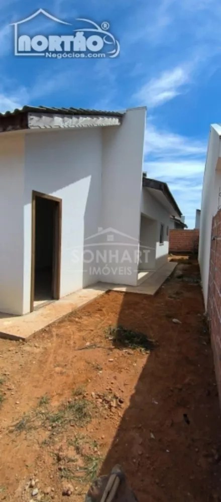 Casa à venda com 3 quartos, 60m² - Foto 6