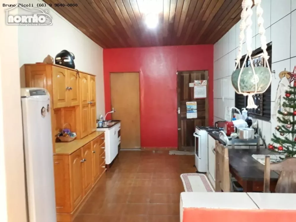 Casa à venda com 2 quartos, 110m² - Foto 3