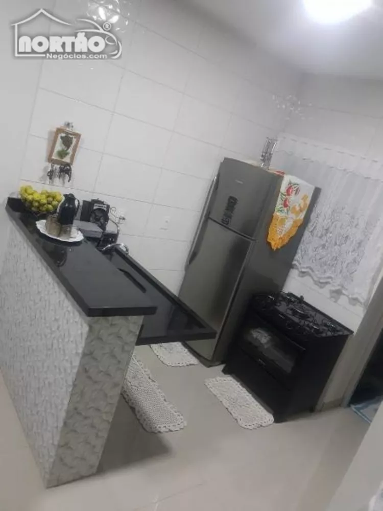 Casa à venda com 3 quartos, 86m² - Foto 5