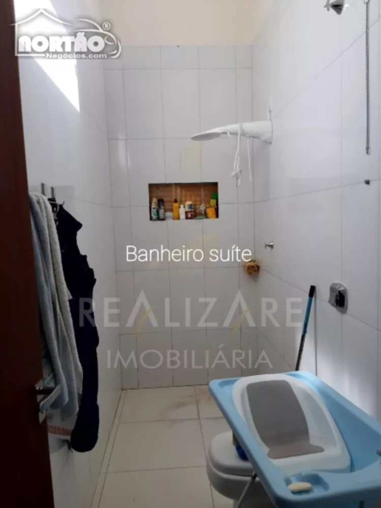 Casa à venda com 2 quartos, 149m² - Foto 4