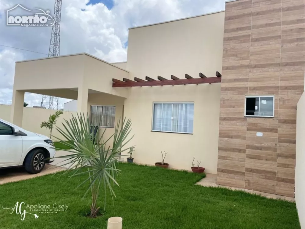 Casa à venda com 2 quartos, 75m² - Foto 1