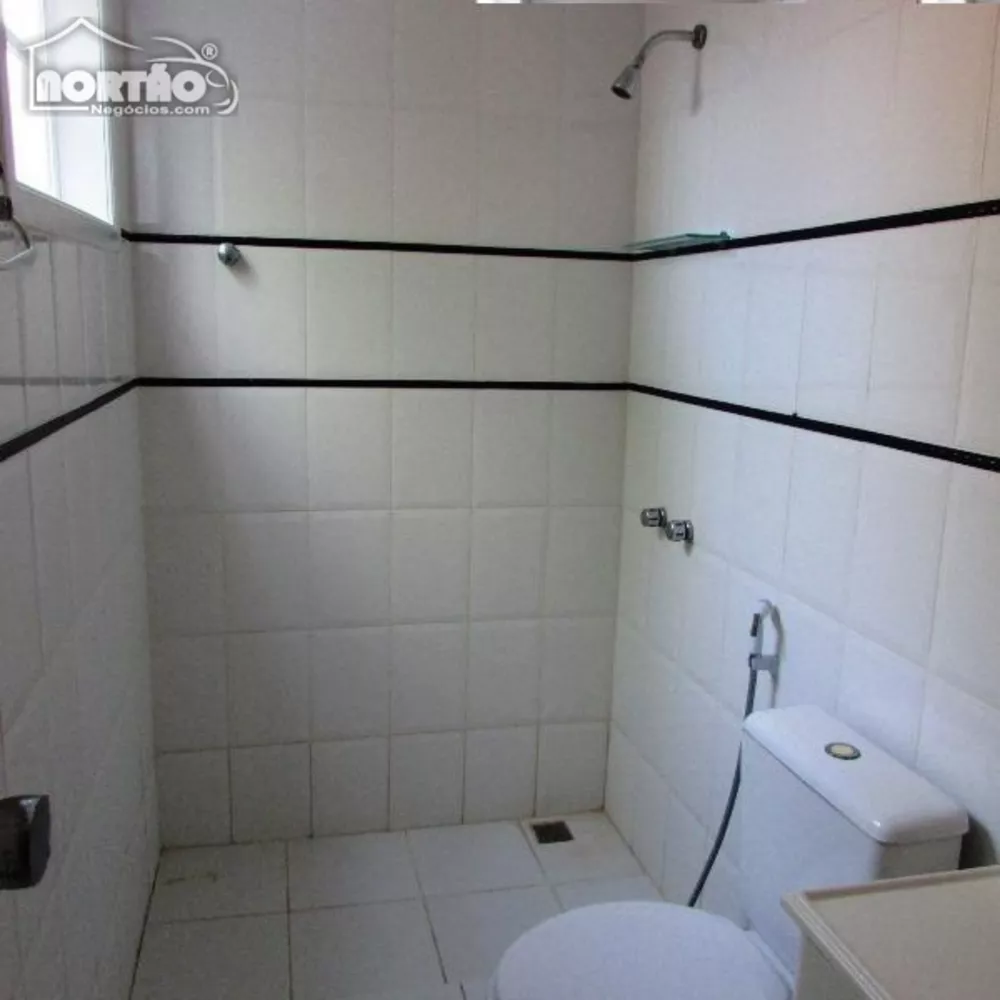 Casa à venda com 5 quartos, 195m² - Foto 10