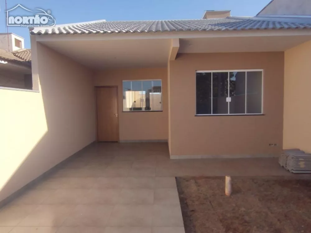 Casa à venda com 2 quartos, 73m² - Foto 4