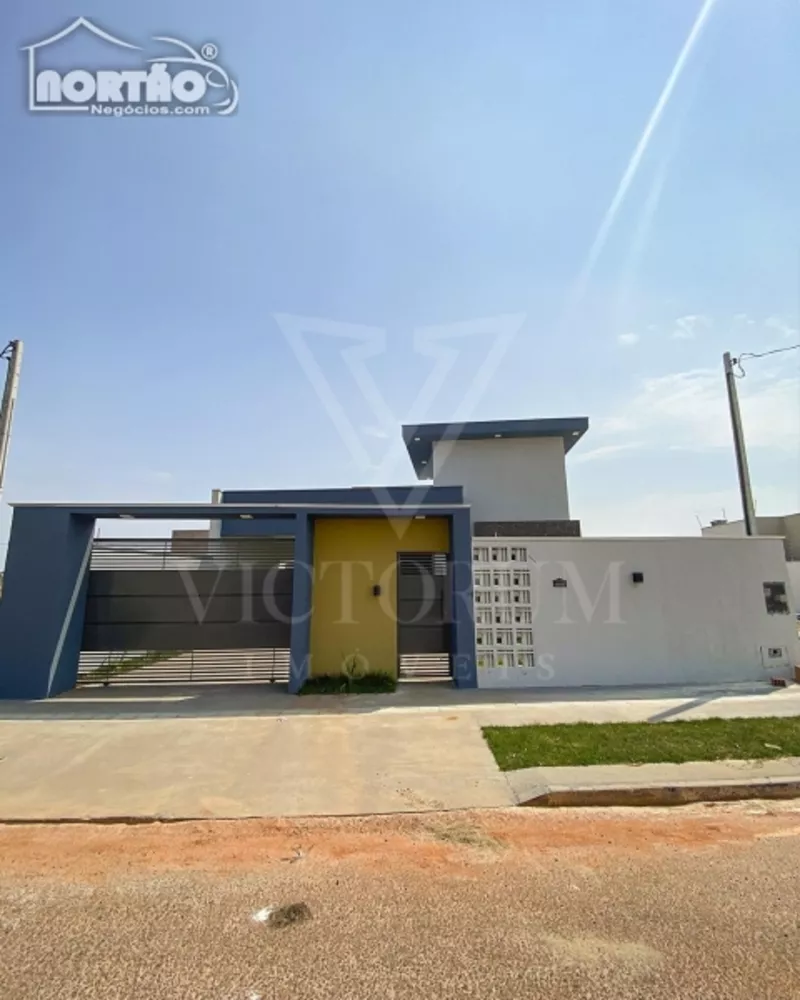 Casa à venda com 2 quartos, 151m² - Foto 2