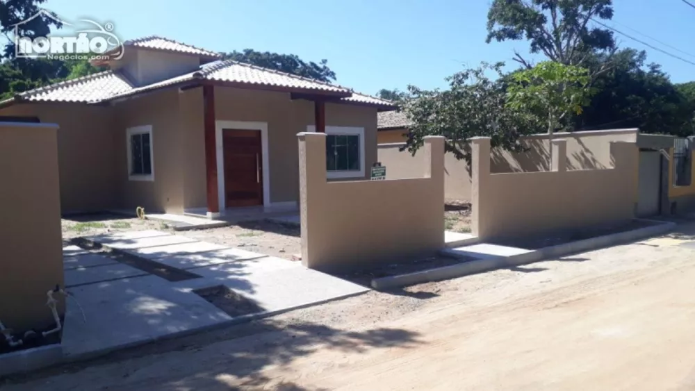 Casa à venda com 2 quartos, 138m² - Foto 2