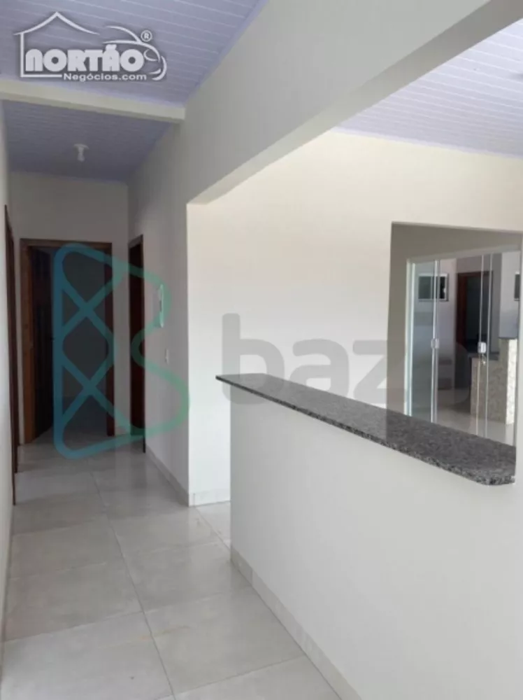 Casa à venda com 3 quartos, 170m² - Foto 4