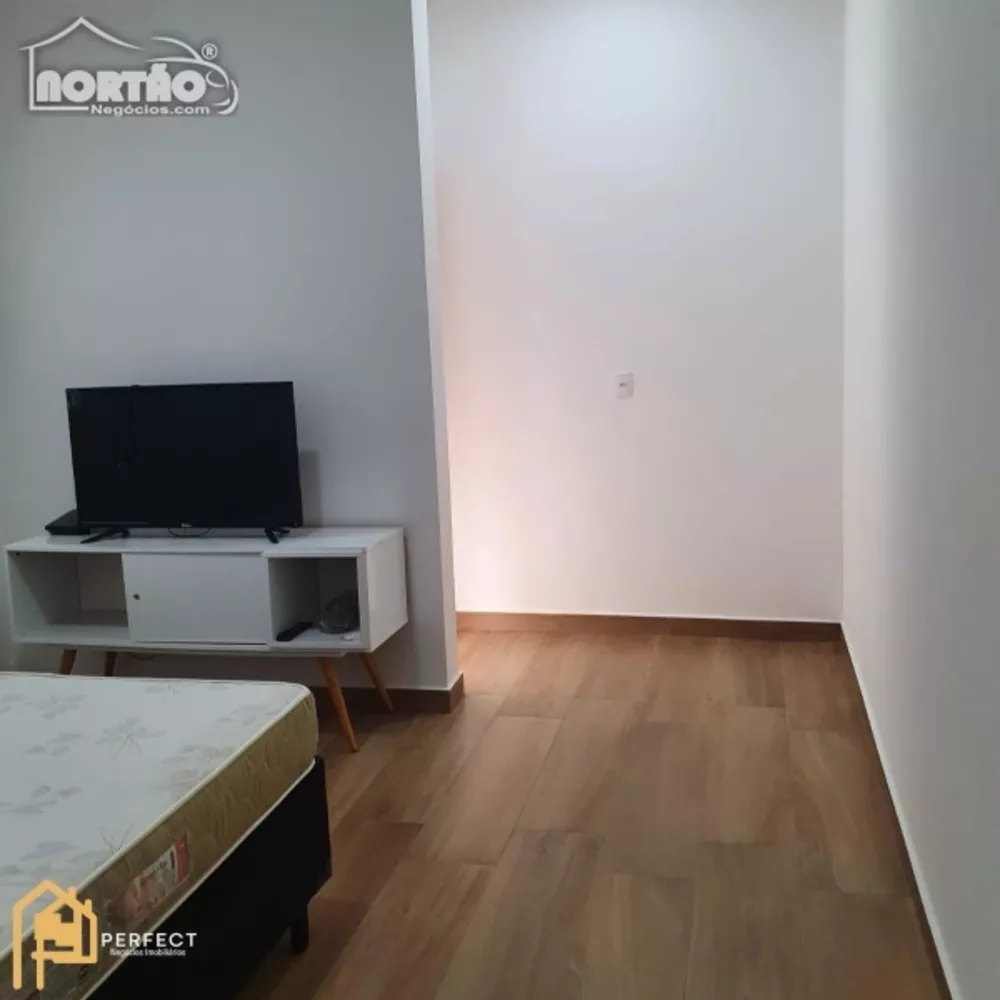 Casa à venda com 4 quartos, 130m² - Foto 6