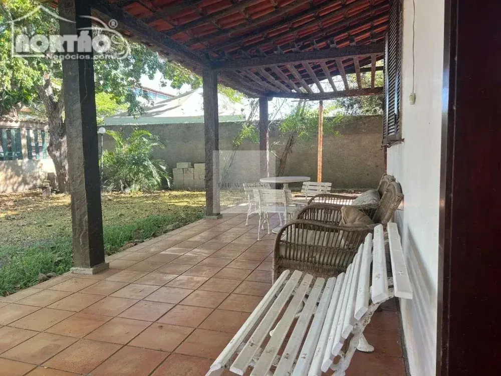 Casa, 3 quartos, 1190 m² - Foto 1