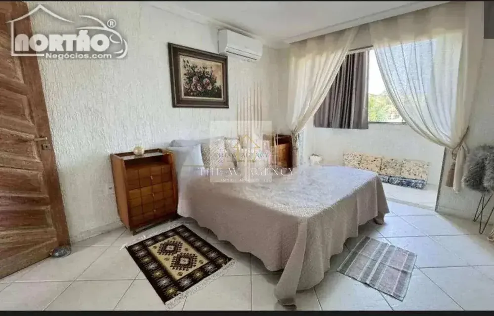 Casa, 4 quartos, 250 m² - Foto 7