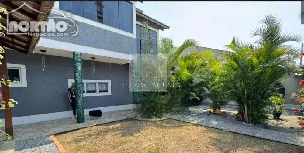 Casa, 4 quartos, 250 m² - Foto 9