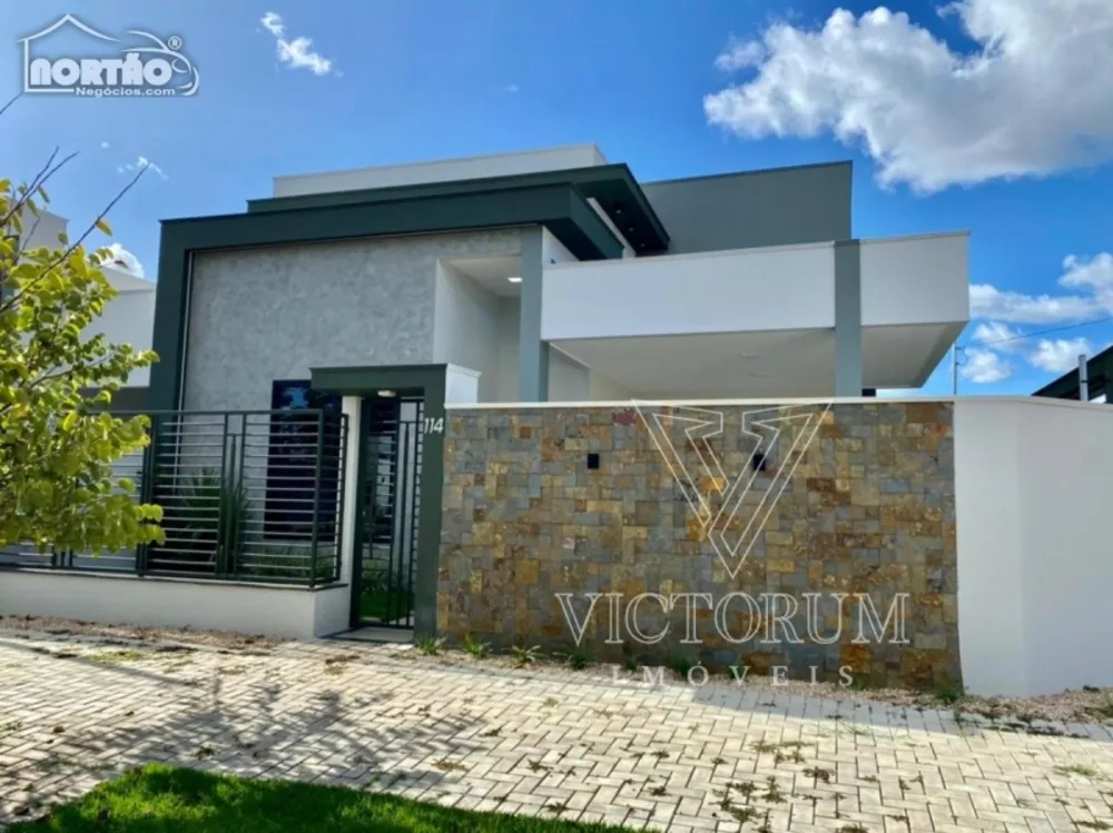 Casa à venda com 3 quartos, 239m² - Foto 4