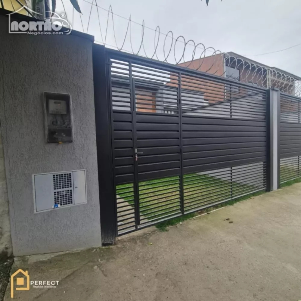 Casa à venda com 2 quartos, 70m² - Foto 1