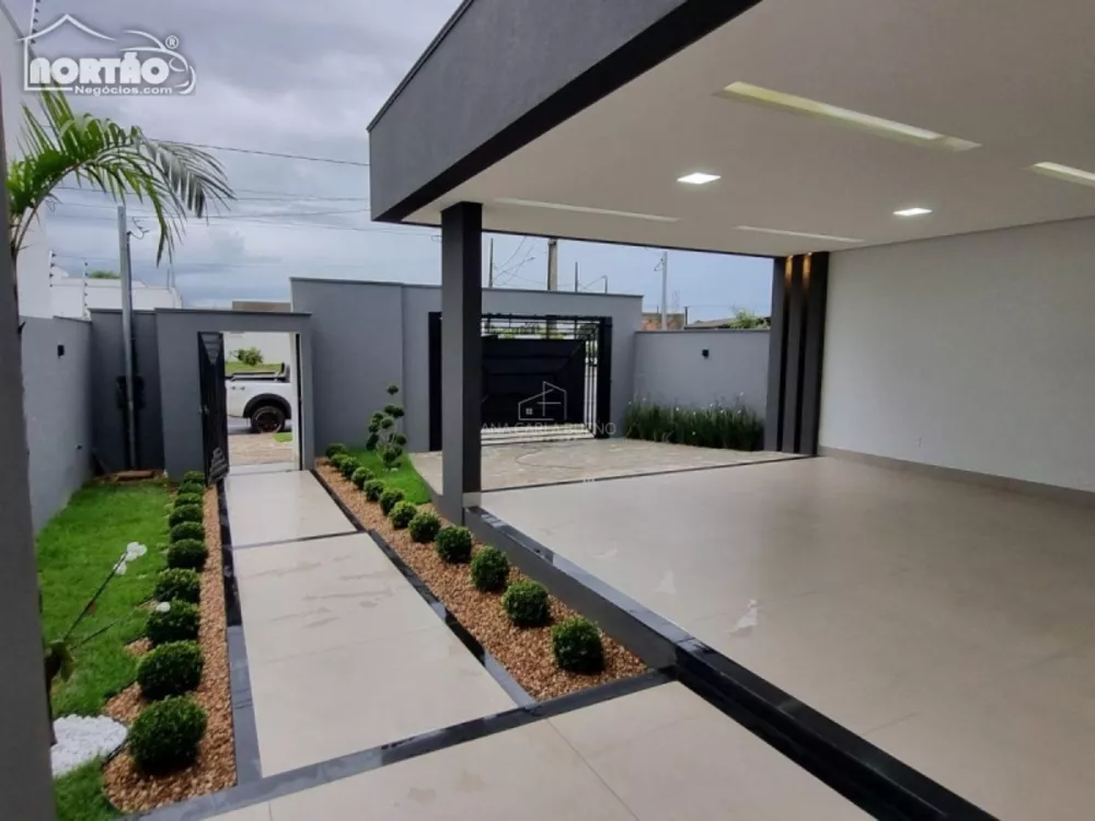 Casa à venda com 1 quarto, 224m² - Foto 2